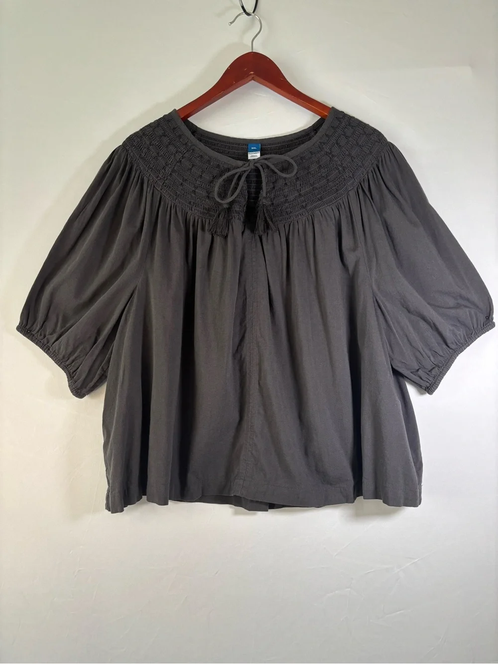 Old Navy Smocked Peasant Blouse XXL Gray Tassel Tie Boho Cotton Blend Top